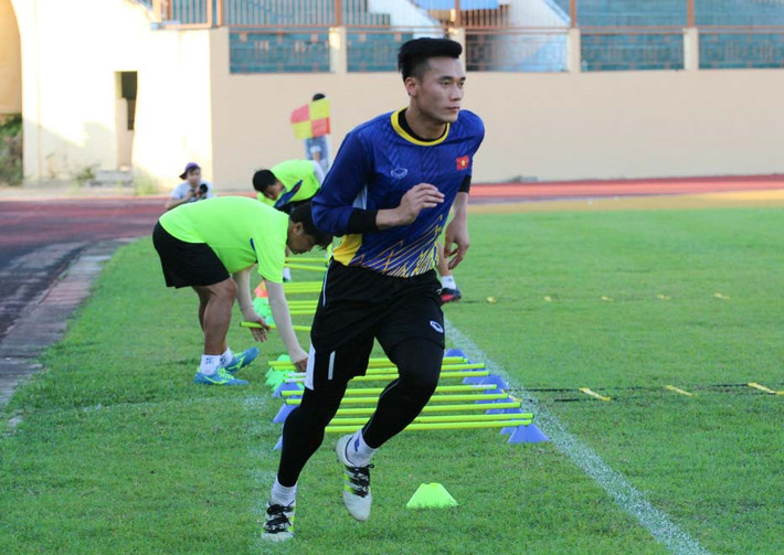 Trong giải U23 châu Á năm nay, thủ môn Bùi Tiến Dũng đã chia sẻ: "Trước khi vào giải, chúng tôi tự nhủ sẽ phải làm được một điều gì đó chứ không cam phận lót đường. Chúng tôi đã làm được nhờ sức mạnh tập thể, tính gắn kết và sự hy sinh của từng cá nhân".