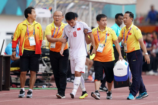 Mất đi Hùng Dũng là một sự thiếu vắng khiến Olympic Việt Nam bất lợi. Chính anh là là 1 trong 3 cầu thủ ngoài độ tuổi 23 được ông Park mang đến ASIAD 18. Anh là một chốt chặn quan trọng của Olympic Việt Nam ở tuyến giữa.