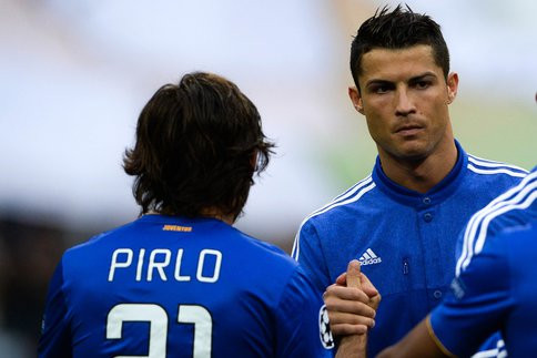 Hậu vệ Giorgio Chiellini tin tưởng Ronaldo có thể tạo ra ảnh hưởng tương tự Andrea Pirlo trước đây. Năm 2011, Pirlo chuyển đến Juventus và mở ra giai đoạn thống trị Serie A của CLB này.