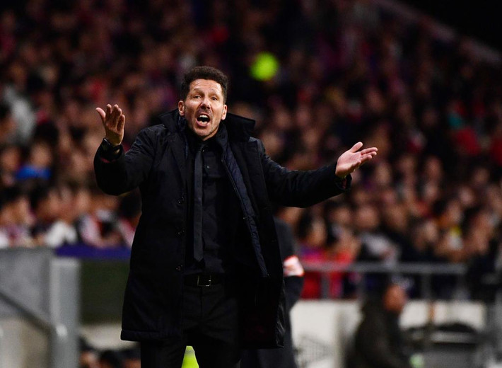Tờ Times cho biết, ông chủ Abramovich chọn Diego Simeone là mục tiêu số 1 thay thế. Dù vậy, tờ Times tuyên bố, nếu là M.U ngỏ lời thì Simeone sẽ xem xét và có thể thay đổi ý định.
