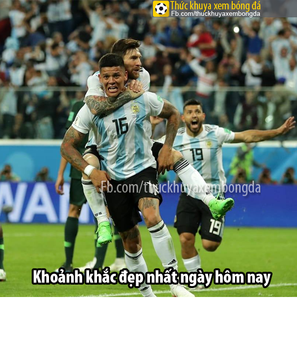 Khoảnh khắc bàn thắng thứ hai của Argentina được nhiều người bình chọn là đẹp nhất trận đấu rạng sáng ngày 27/6.