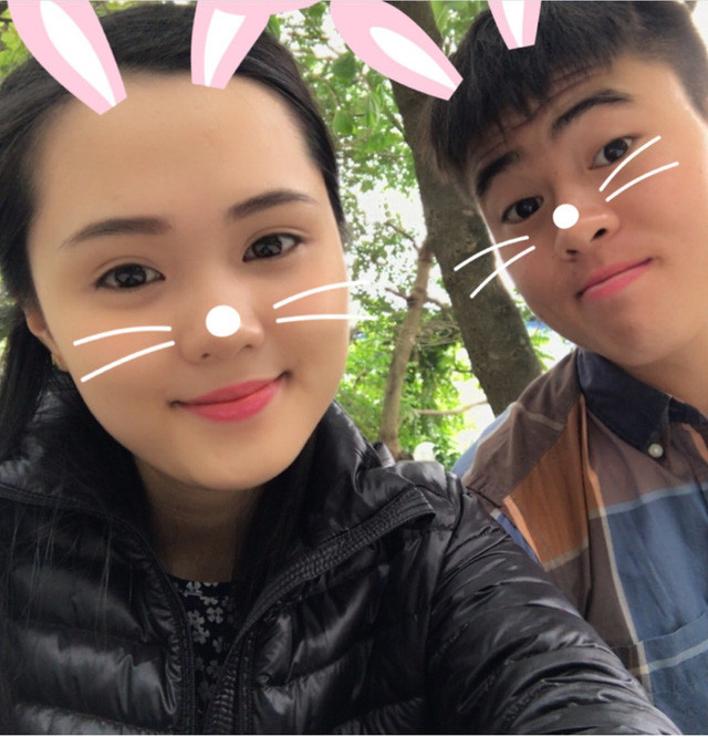 Bạn gái Duy Mạnh đã từng được rất chú ý khi xuất hiện trên SVĐ Mỹ Đình trong trận đấu giữa ĐT Việt Nam và ĐT Campuchia thời gian vừa qua.