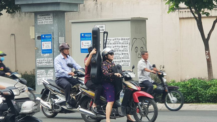 Theo ông Thắng, các đối tượng thường ngụy trang hành vi cho cho vay lãi nặng bằng các hợp đồng mua bán xe trả góp hoặc chỉ cần giữ sổ hộ khẩu, chứng minh nhân dân…của người vay mà không cần hợp đồng vay.