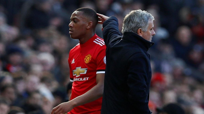 Chuyển nhượng cầu thủ từ Daily Star khẳng định Anthony Martial là cái tên mà HLV Jose Mourinho rất muốn Man Utd bán đi trước khi TTCN đóng cửa.