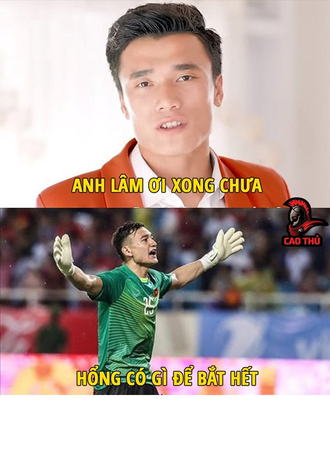Tiến Dũng hỏi thăm Văn Lâm nhưng lời đáp lại cực nhạt của anh khiến đàn em thất vọng.