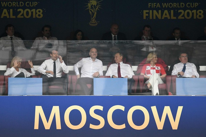 Trận chung kết World Cup 2018 đã diễn ra vô cùng kịch tính, gay cấn và tạo ra thật nhiều bất ngờ không chỉ cho các CĐV mà còn với các nguyên thủ quốc gia có mặt trên khán đài vip của SVĐ Luzhniki tối qua.