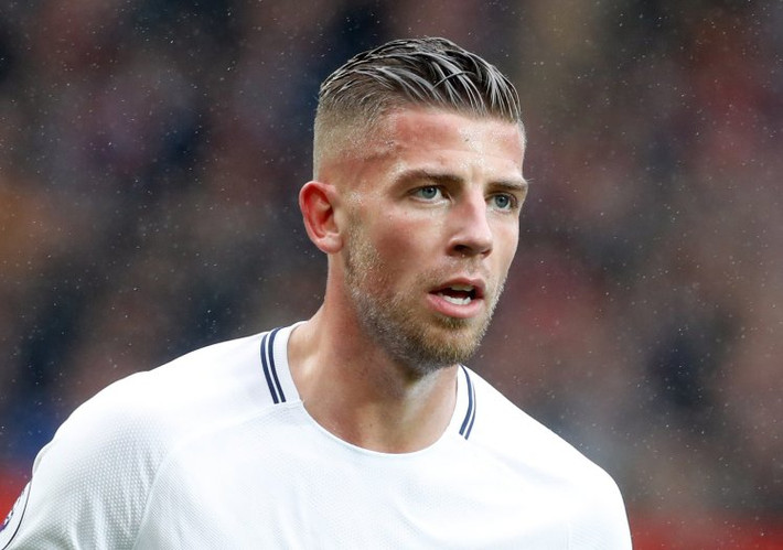 MU sẵn sàng trả 55 triệu bảng để có được chữ ký của Toby Alderweireld người mà Mourinho yêu thích.