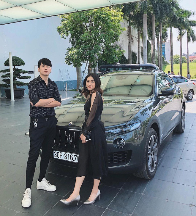 Cuộc sống của cô nàng hot girl này gần như rất đầy đủ và nếu không muốn nói là rất sung túc.