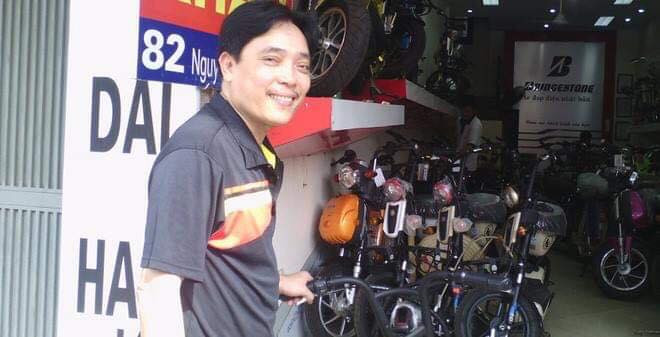 Diễn viên đầu tiên được điểm mặt không "làm được người tốt" đó là Minh Tuấn. Theo đánh giá của dân mạng nhiều người cho rằng nam diễn viên này được trời phú cho đôi mắt một mí nên thường được gửi gắm vào toàn các vai hai mặt, lươn lẹo, giảo hoạt. Cũng vì những vai diễn phản diện mà ngoài đời nhiều người gọi anh là "Tuấn Đểu"