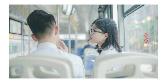 Năm nay cả Huyền Trang và Hà Chí đều đang chuẩn bị cho kì thi Đại học – kì thi gần như có tầm quan trọng nhất trong cuộc đời mỗi người. Chí dự định thi vào Đại học Bách khoa hoặc một trường nào đó có chuyên ngành liên quan đến công nghệ thông tin như đúng sở thích của mình, trong khi Trang lại chọn Đại học Hà Nội làm ngôi trường tương lai của mình.