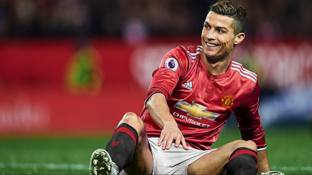 Theo Don Balon, MU sẽ cần chi ra 175 triệu bảng nếu muốn có sự phục vụ của Ronaldo, cầu thủ đã bước sang tuổi 33.