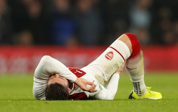 HLV Wenger thừa nhận, ông phải đối mặt với cuộc khủng hoảng chấn thương Kolasinac, Koscielny, Monreal, Giroud, Ramsey, Ozil đều không thể ra sân.