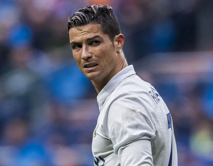 Don Balon cho hay, Cristiano Ronaldo thúc giục Real Madrid nhanh chân trong thương vụ De Gea về sân Bernabeu để yên tâm thi đấu. Ảnh: Don Balon