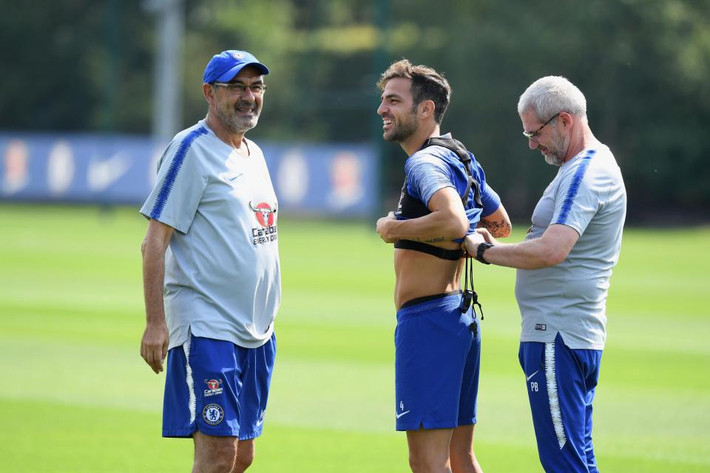 Milan đã liên hệ với Cesc Fabregas trong kỳ chuyển nhượng hè qua nhưng cuối cùng thương vụ đổ bể do đội bóng áo sọc đỏ đen thay đổi chủ sở hữu.
