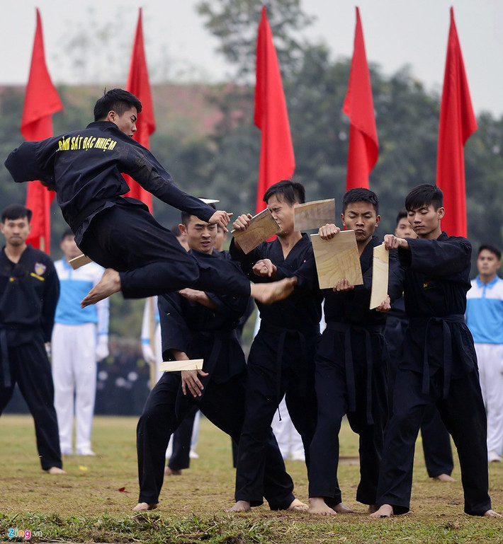 Theo lãnh đạo tiểu đoàn Cảnh sát đặc nhiệm số 1, với kỹ năng chiến đấu thực địa, lực lượng đặc nhiệm phải luôn rèn luyện ý chí bản thân cho mỗi chiến sĩ.