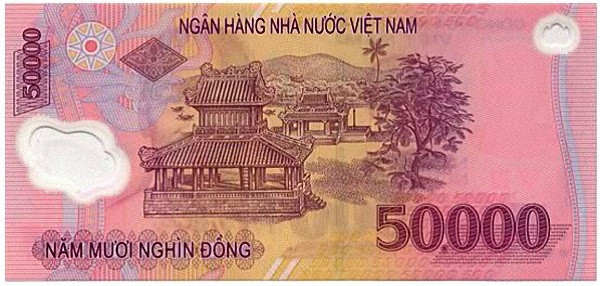 Phía sau tờ tiền 50.000 đồng là hình ảnh Nghênh Lương Đình và Phu Văn Lâu (Huế). Đây là hai công trình được xây dựng dưới thời Nguyễn, dùng làm nơi nghỉ chân hoặc nơi hóng mát của nhà vua.