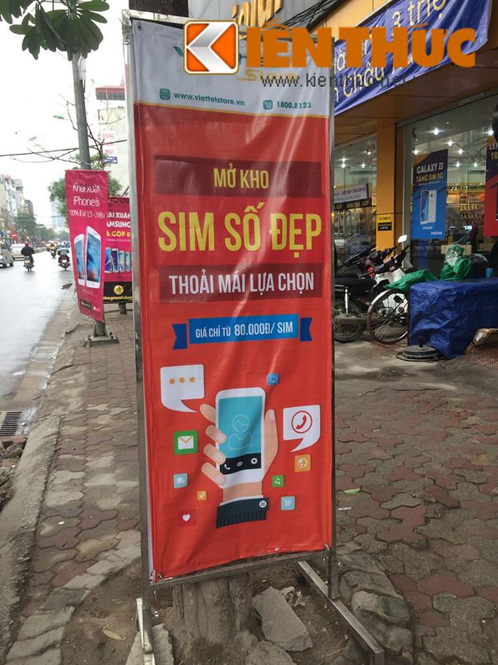So với đầu sim 088 của VinaPhone, giá cước sim đầu 086 của Viettel rẻ hơn, nhà mạng đưa ra mức giá thấp nhất là từ 80.000 đồng/sim trả trước. Nhân viên Viettel Store trên đường Lạc Long Quân (Hà Nội) cho biết: Trong buổi sáng ra mắt sim 086 (6/3), cửa hàng nhận được 10 số thuê bao trả trước để khách hàng chọn lựa, sau dần số lượng tăng lên".