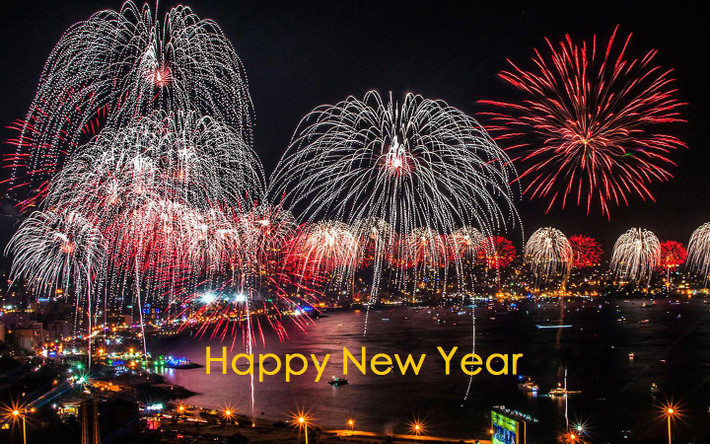New Year Fireworks sẽ cho bạn màn bắn pháo hoa đẹp mắt. Tùy theo sở thích, bạn có thể đặt các phần hiệu ứng âm thanh, pháo hoa, sao sáng, màu sắc cũng như thời gian pháo hoa nổ tung trên bầu trời. Ảnh: APKPure.