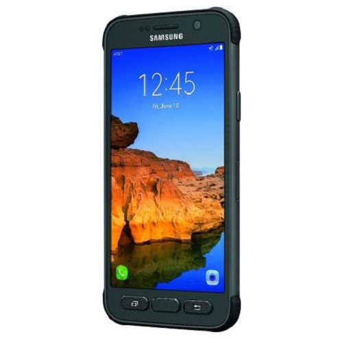 So với người anh em Galaxy S7/S7 Edge, Samsung Galaxy S7 Active có hiết kế thực tế và kém thẩm mỹ hơn nhưng lại mang đến người dùng trải nghiệm khá an toàn. Ảnh: BestProduct.