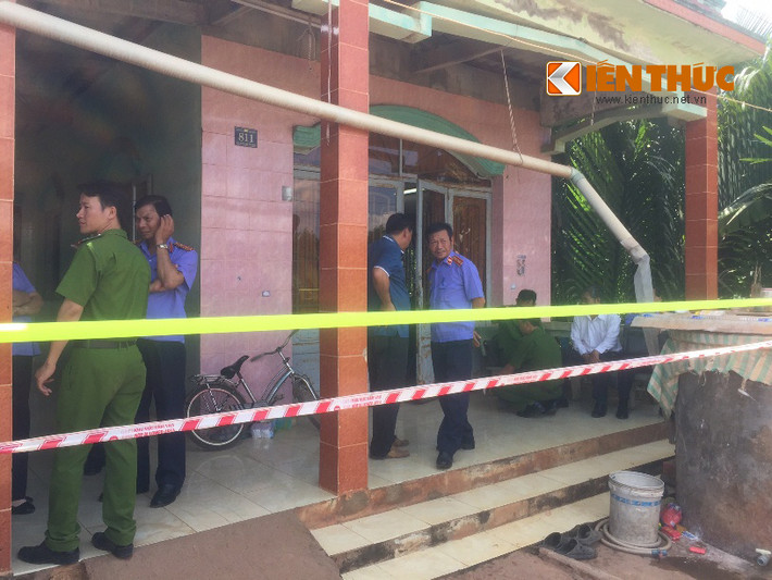 Hiện toàn bộ hiện trường đã được lực lượng chức năng phong toả.