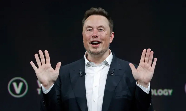 Đáng chú ý, tài sản ước tính của Elon Musk đạt đỉnh điểm khoảng 340 tỷ USD vào tháng 11 năm 2021. Ảnh: BI