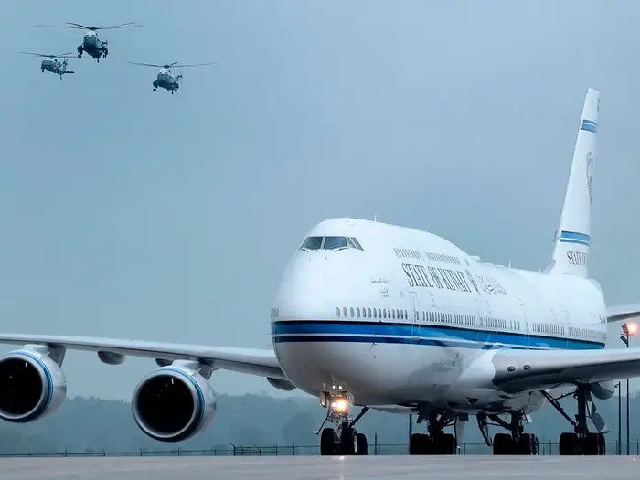 Boeing 747-8i BBJ là một biểu tượng địa vị không thể nhầm lẫn, thường được các chính phủ trên thế giới và một số ít giới thượng lưu cấp cao nhất sử dụng.