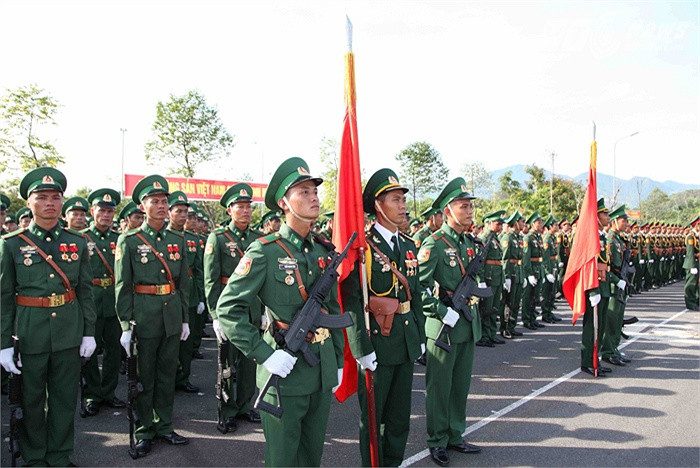 Các lực lượng vũ trang, cán bộ đang tập luyện hết mình cho ngày 2/9 thành công tốt đẹp.
