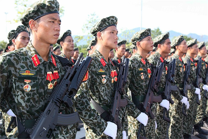 Bên cạnh đó, phải tổ chức luyện tập chặt chẽ, khoa học, bảo đảm chất lượng luyện tập cao nhất trong thực hiện nhiệm vụ diễu binh, diễu hành cấp Nhà nước tới đây.