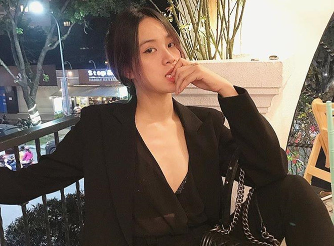 Nguyễn Thị Hoài Thương (sinh năm 1993) là cái tên khá nổi tiếng trong hội Rich Kid xứ Huế. Cô nàng bắt đầu được mọi người chú ý sau hình ảnh điều khiển moto được chia sẻ nhiều trên MXH.