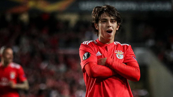 Tờ AS tiết lộ, HLV Atletico Madrid đang nhắm đến chân sút thuộc biên chế Paris Saint-Germain, Edinson Cavani để hợp cùng với tài năng trẻ Felix trên hàng công của đội chủ sân Wanda Metropolitano.
