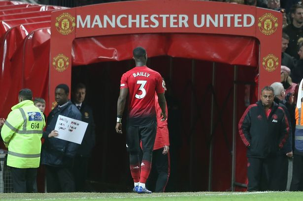 Chuyển nhượng cầu thủ từ Manchester, Tottenham được xem là bến đỗ tiềm năng của Bailly sau khi rời MU. Một nhà cái có tiếng tại Châu Âu đưa ra tỷ lệ cược đặt 1 ăn 4 cho cửa Bailly gia nhập Spurs, khả năng cao hơn tất thảy các đội bóng khác.
