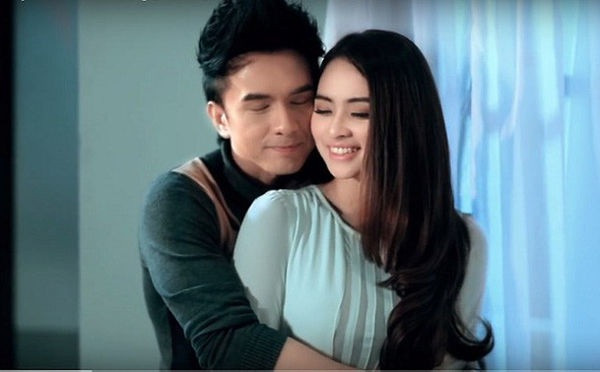Mới đây, CĐM tỏ ra vô cùng quan tâm tới vụ án đường dây ma túy khủng do Văn Kính Dương cầm đầu. Bên cạnh đó, vụ án còn được chú ý, bàn tán hơn bởi sự xuất hiện của hot girl mạng xã hội nổi tiếng 1 thời là Ngọc Miu