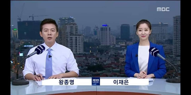Tối 26/02, cái tên MBC News bất ngờ nổi như cồn trên khắp các trang MXH Việt với màn tác nghiệp tại trường quay dã chiến được đặt ngay trên nóc khách sạn Daewoo, Hà Nội.