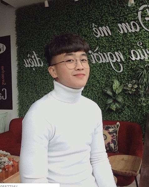 Sự việc của Danh Trung khiến nhiều người liên tưởng đến Son Heung-min cầu thủ người Hàn Quốc cũng bị gọi tham gia nghĩa vụ quân sự khi đang thi đấu tại Ngoại hạng Anh.