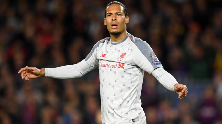 Gus Poyet, cựu HLV Brighton chia sẻ, đội bóng cũ của ông từng có cơ hội chiêu mộ Virgil van Dijk, khi đó mới 19 tuổi với giá chỉ 3 triệu euro từ Groningen. Tuy nhiên, Brighton khi đó chỉ vừa mới thăng hạng lên Championship và mức phí này vẫn là quá lớn đối với họ.