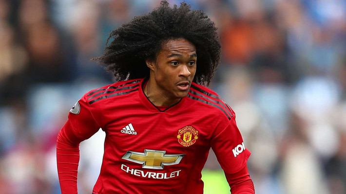 Angel Gomes, Tahith Chong và James Garner là 3 cầu thủ đầy triển vọng. Nhưng họ vẫn quá non và Solskjaer có lí do để chưa vội dùng thường xuyên. Theo đó, khả năng vị HLV người Na Uy để họ ra đi nhằm tích lũy kinh nghiệm là không nhỏ.