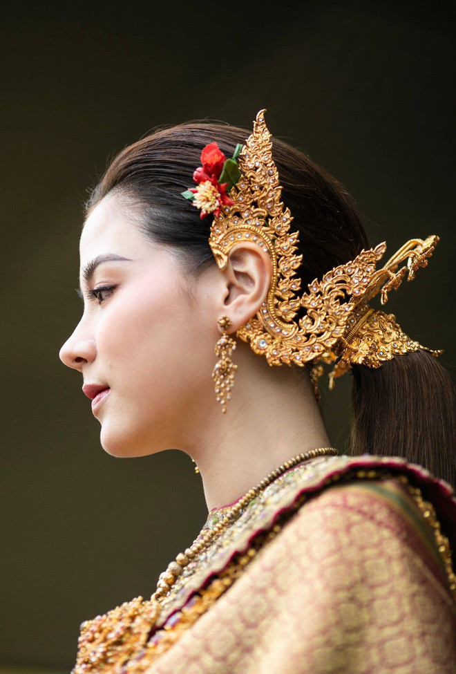 Baifern Pimchanok là một trong những mỹ nhân nổi tiếng của điện ảnh Thái Lan (SN 1992).