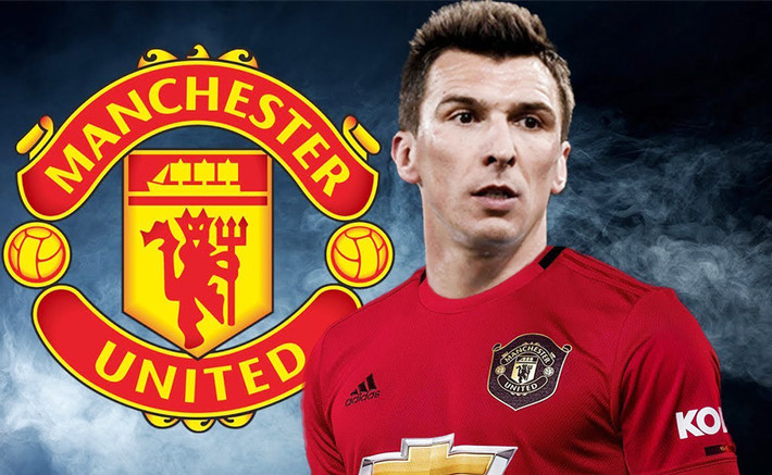 Chuyển nhượng bóng đá mới nhất từ Corriere Dello Sport xác nhận, không phải MU phớt lờ việc tăng cường vị trí hàng công mà thực tế, đội bóng này đã không quyết đoán trong việc tiếp cận mục tiêu ở mùa Hè vừa qua. Vậy nên Quỷ đỏ phải sửa sai bằng cách đón Mandzukic về ngay trong tháng Một.