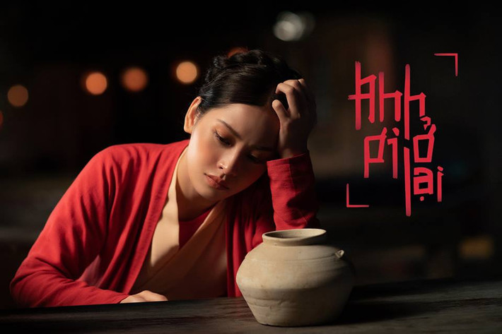 Vài ngày trước, MV Chi Pu mới có tựa đề "Anh ơi ở lại" tái hiện truyện cổ tích "Tấm Cám" đã được ra mắt các fan. Ngay sau khi xuất hiện, nhiều hình thức ăn theo sản phẩm này đã được CĐM nghĩ ra, trong đó đặc sắc nhất có thể nói tới đó là những bức ảnh chế.