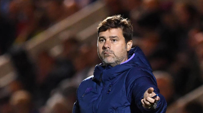 Theo Daily Mail, Jurgen Klinsmann đang rất hứng thú với việc trở lại đội bóng cũ Tottenham trên cương vị thuyền trưởng để thay thế Mauricio Pochettino.