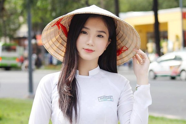 Hiện tại, Thu Tâm đã là tân sinh viên của ĐH RMIT TP HCM. Qua thời gian, cô bạn này càng ngày càng đẹp lên và rạng rỡ như đóa hoa.