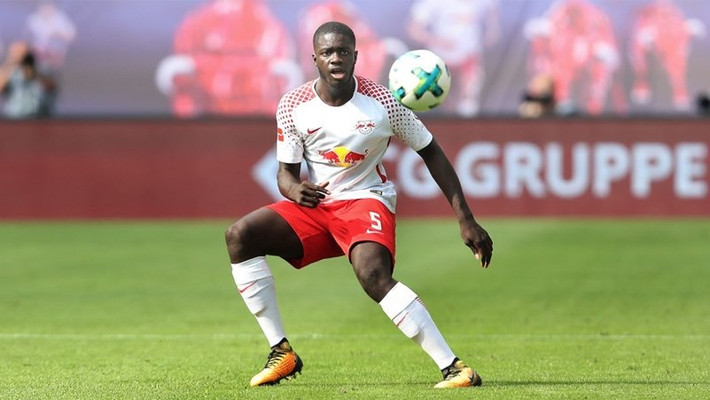 Nguồn tin từ Sports Bild xác nhận, Upamecano không có ý định ký kết giao kèo mới với Leipzig và sẵn sàng ra đi vào mùa hè năm sau. Khi đó, mức phí giải phóng hợp đồng của anh là 80 triệu euro.