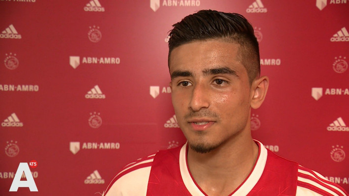 Theo Sportsmole, Naci Unuvar, sao trẻ người Hà Lan hiện đang khoác áo CLB Ajax là cái tên mà Barcelona theo đuổi. Mới đây, trả lời về thông tin này, cầu thủ 16 tuổi bày tỏ sự vui mừng khi được đội bóng nổi tiếng thế giới quan tâm.