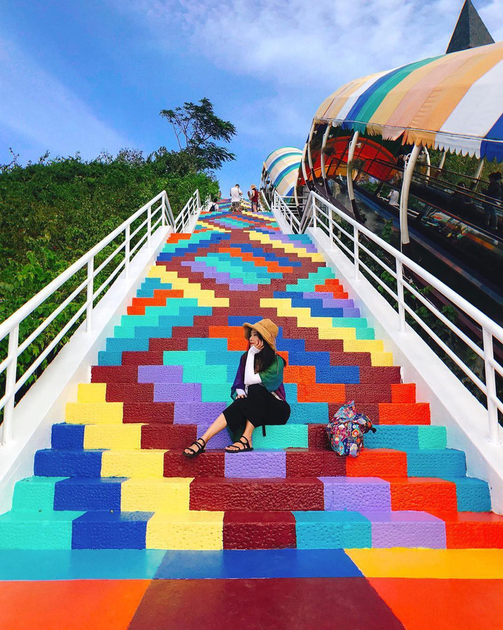 Chẳng cần sang Malaysia, bạn vẫn có ngay một tấm ảnh rực rỡ chẳng kém gì các travel blogger đình đám trên MXH.