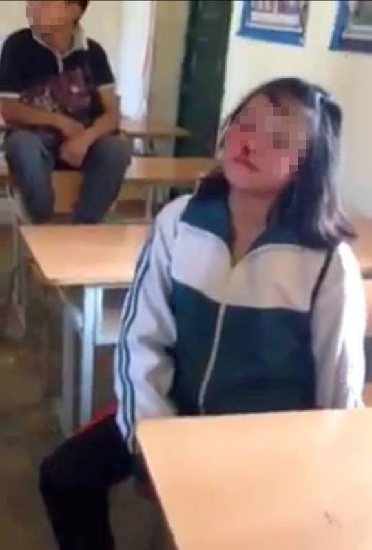 Hành vi bạo hành bạn học cùng lớp càng ngày càng gia tăng, nó để lại hệ lụy cho nạn nhân về mặt thể xác lẫn tinh thần.