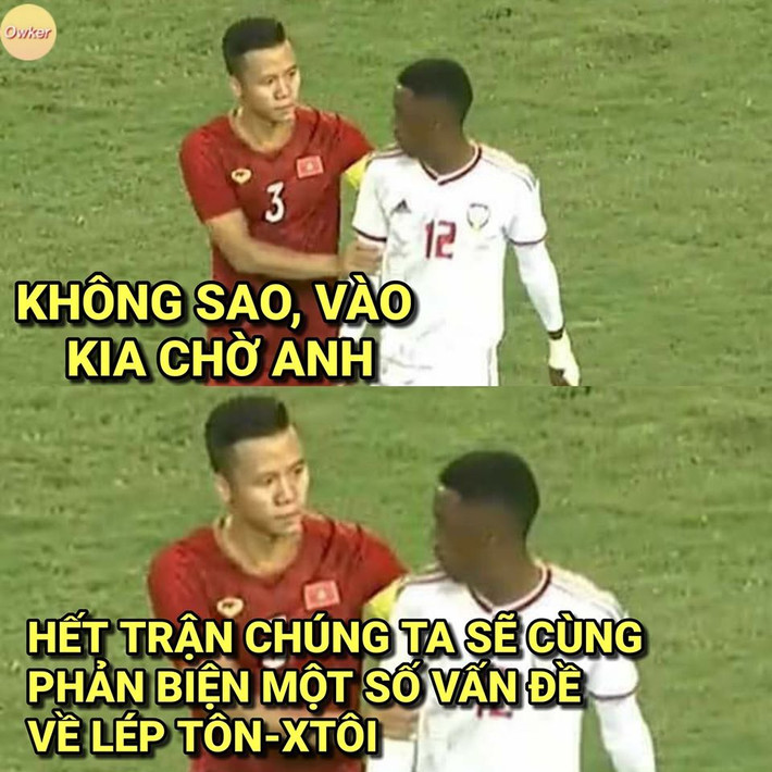 Hải Quế an ủi cầu thủ UAE sau khi nhận thẻ đỏ và hẹn sau trận đấu sẽ phản biện về một số vấn đề về "Lép-Tôn-Xtôi".