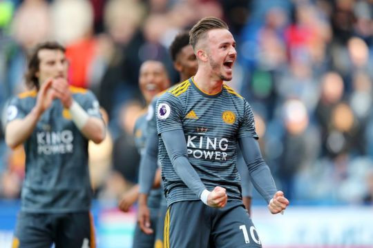 James Maddison đã thông báo với BLĐ Leicester City rằng, anh rất vui khi ở lại một mùa giải nữa và thậm chí còn sẵn sàng ký hợp đồng mới.