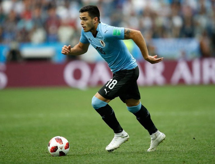 Theo tờ The Sun, Chelsea sẵn sàng chồng 35 triệu bảng Anh lên bàn đàm phán để đổi lại chữ ký của tuyển thủ quốc gia Uruguay - Maxi Gomez.