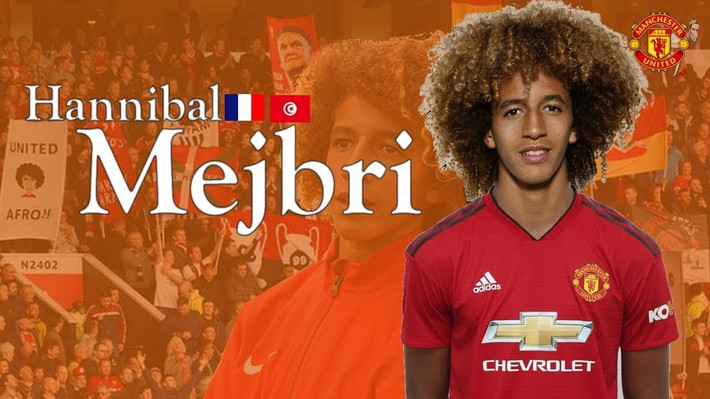 MU sẽ ưu tiên mang về sân Old Trafford những bản hợp đồng tiềm năng để đào tạo và phát triển thành ngôi sao lớn. Sau khi đạt thoả thuận chiêu mộ Isak Hansen-Aaroen (14 tuổi), Quỷ đỏ sớm đặt vấn đề với một tài năng trẻ khác.