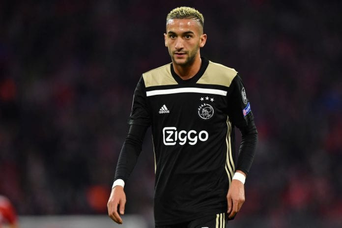 Cả Everton, Arsenal và Borussia Dortmund đều đang quan tâm tới tiền vệ tài năng người Morocco, Hakim Ziyech, cầu thủ hiện đang thuộc biên chế câu lạc bộ Ajax Amsterdam.